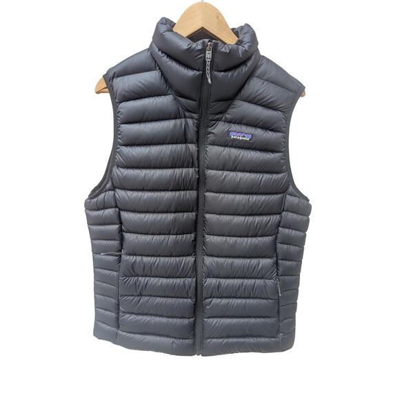 NWT Patagonia Men's Black Down Sweater Vest [Medium] - Picture 2 of 11